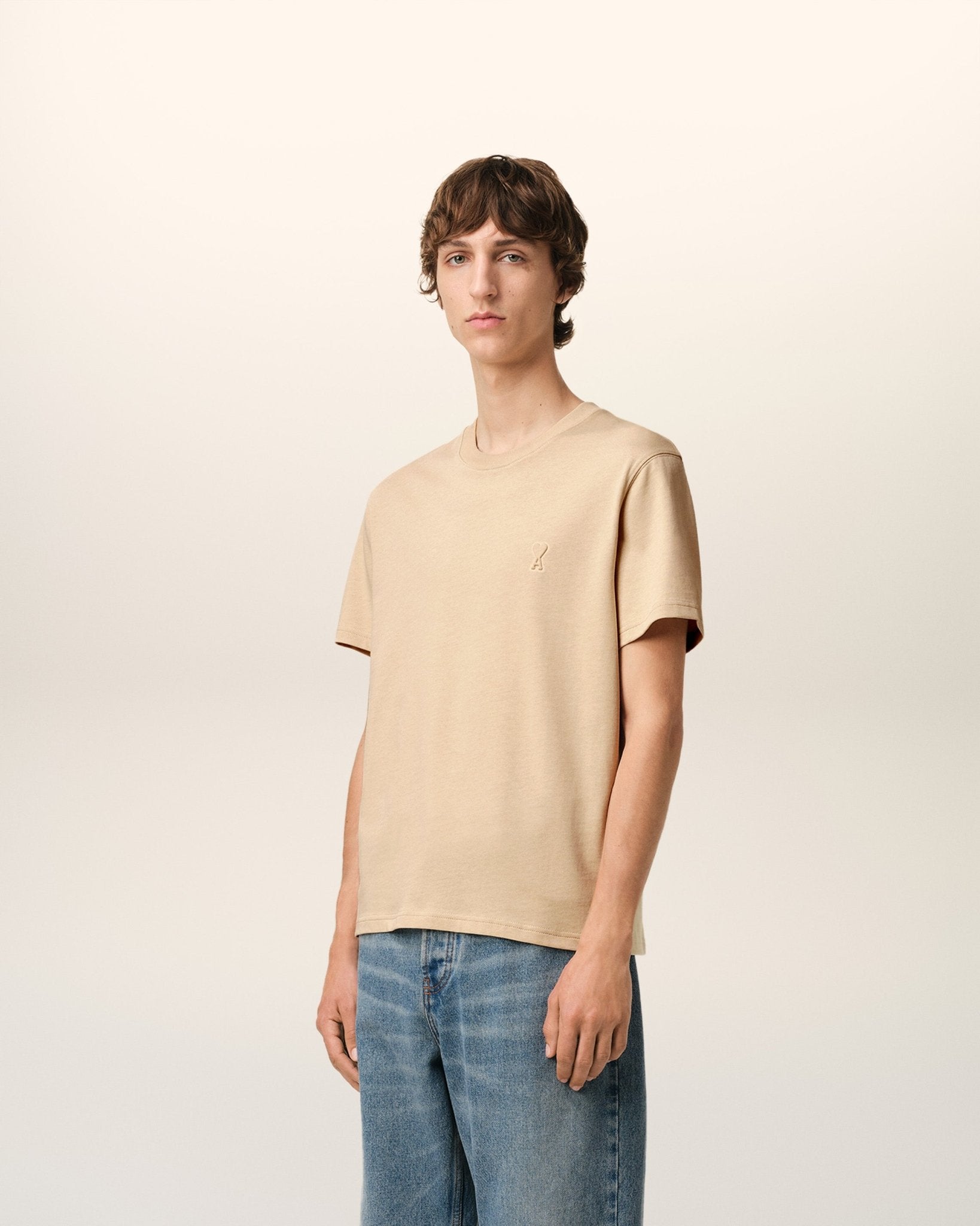 AMI PARIS - T-SHIRT AMI DE COEUR EN COTON Beige