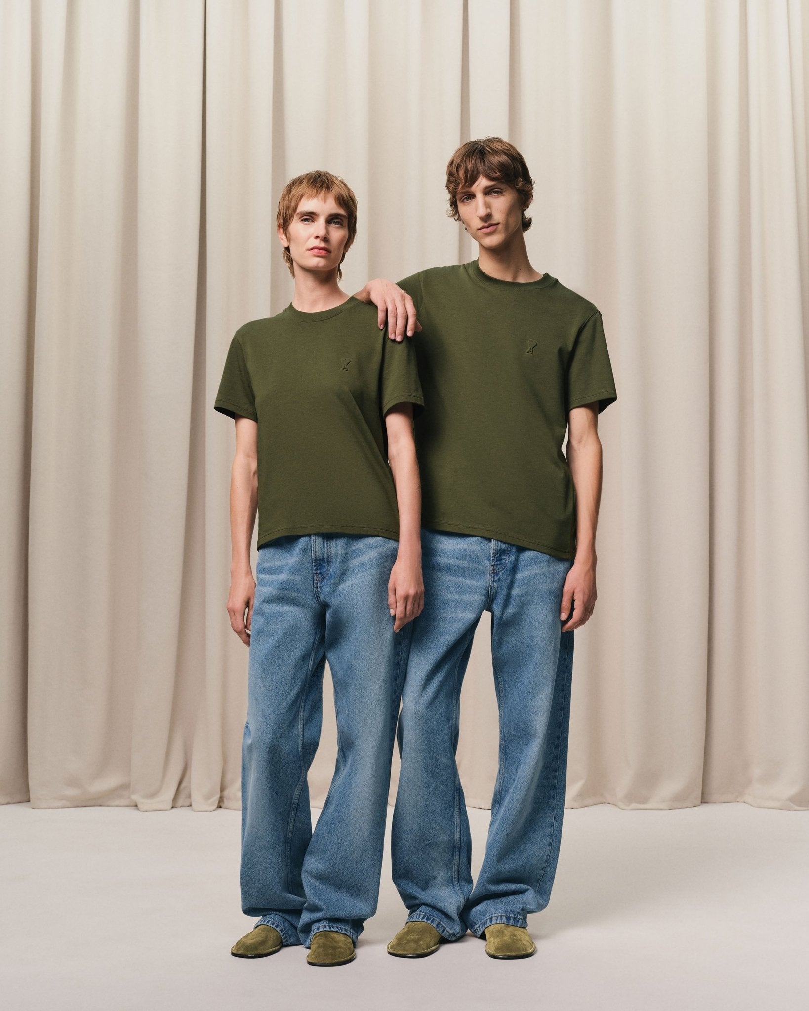 AMI PARIS - T-SHIRT VERT AMI DE COEUR EN COTON Vert