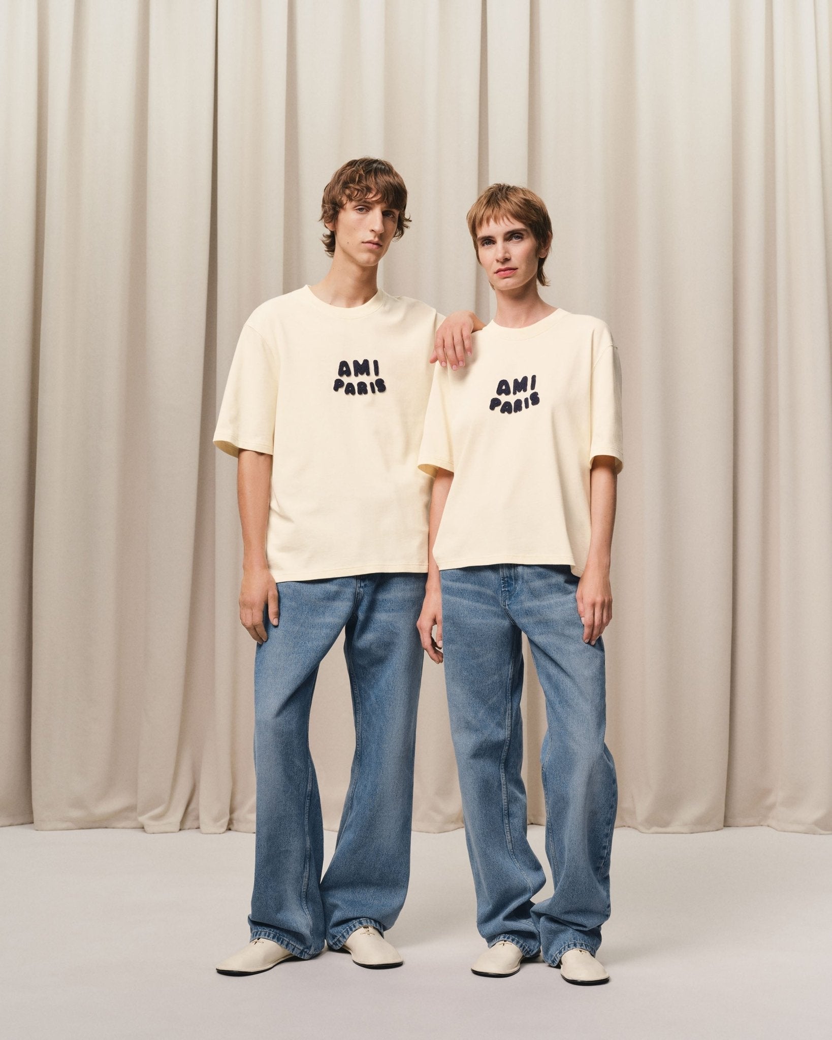 AMI - T-SHIRT BEIGE