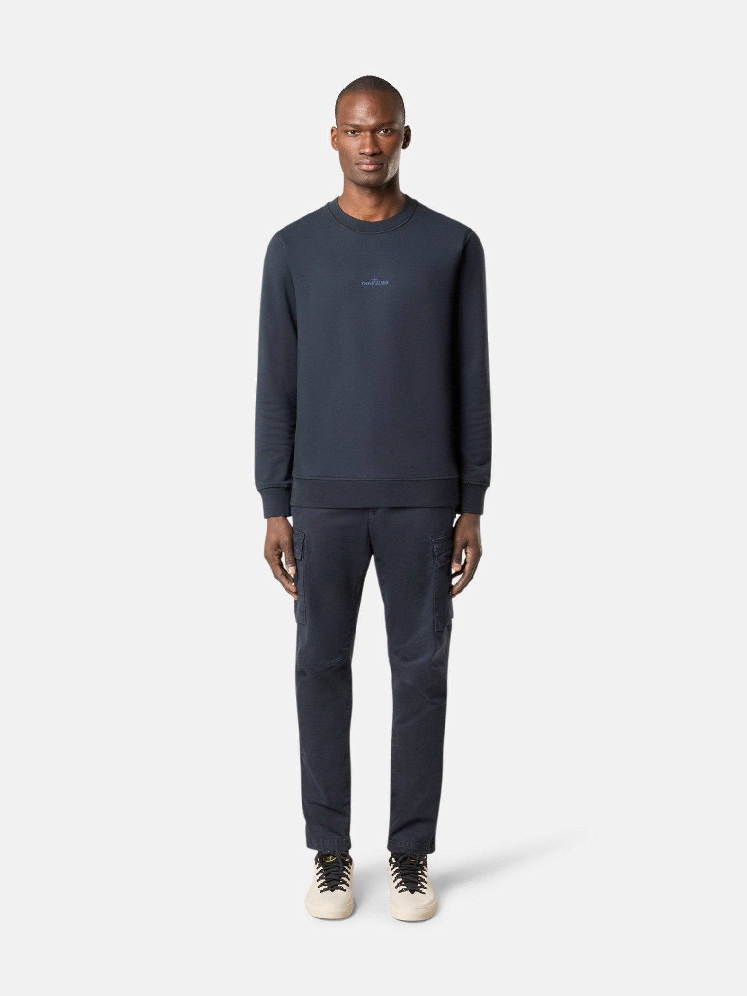 STONE ISLAND - Sweat-shirt ras-du-cou avec imprimé « Institutional Five » Bleu marine